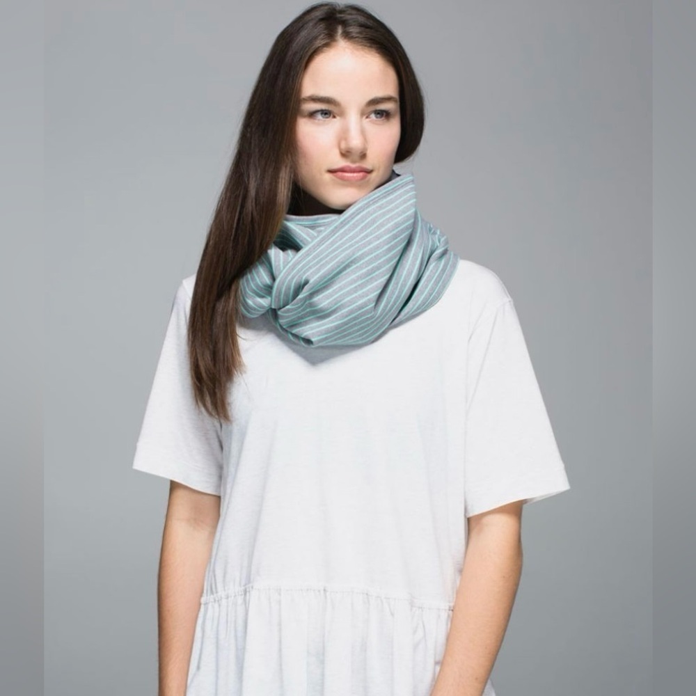 Lululemon Rulu Menthol Striped Heathered Vinyasa